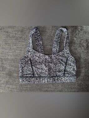 Lululemon Pavement Pusher Bra size 4